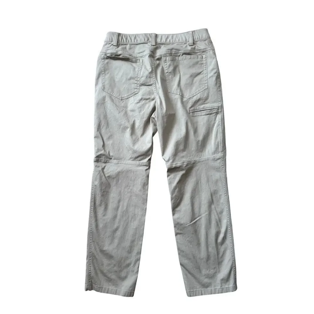 UNDER ARMOUR Men's performance Material Pants SIZE 32X32, Lightweight